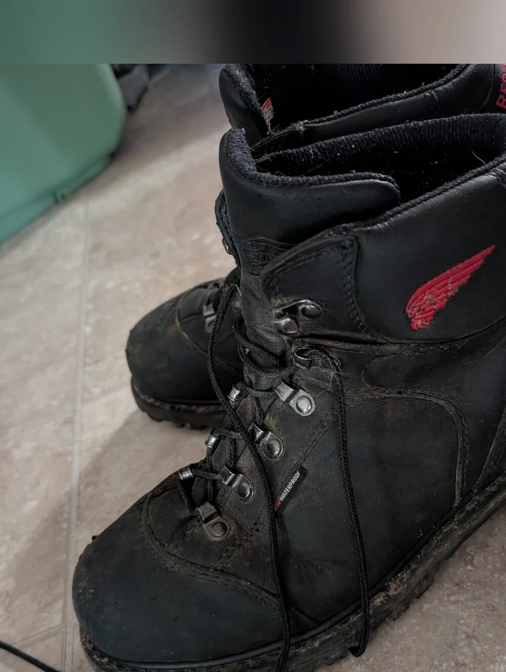 See Flaws.... Red Wing Worx 971 Vibram Leather Work Boots EH ASTM Men’s 9.5 USA